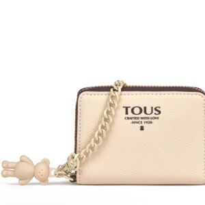 77# Tous Beige Crossbody Wallet with Gold Chain